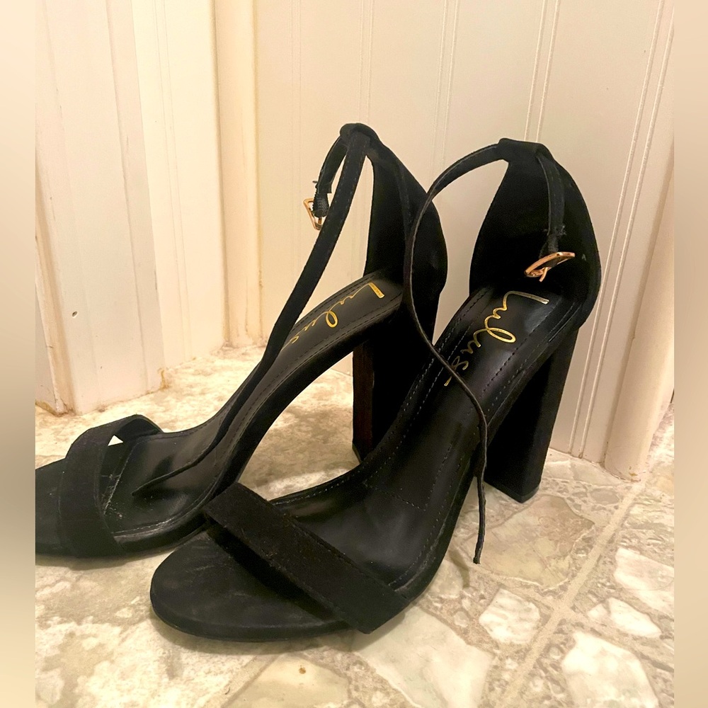 Black ankle straps heels
